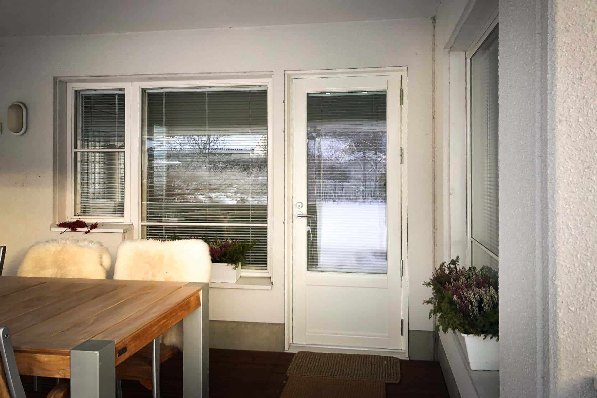 omakotitalon ulko-ovet